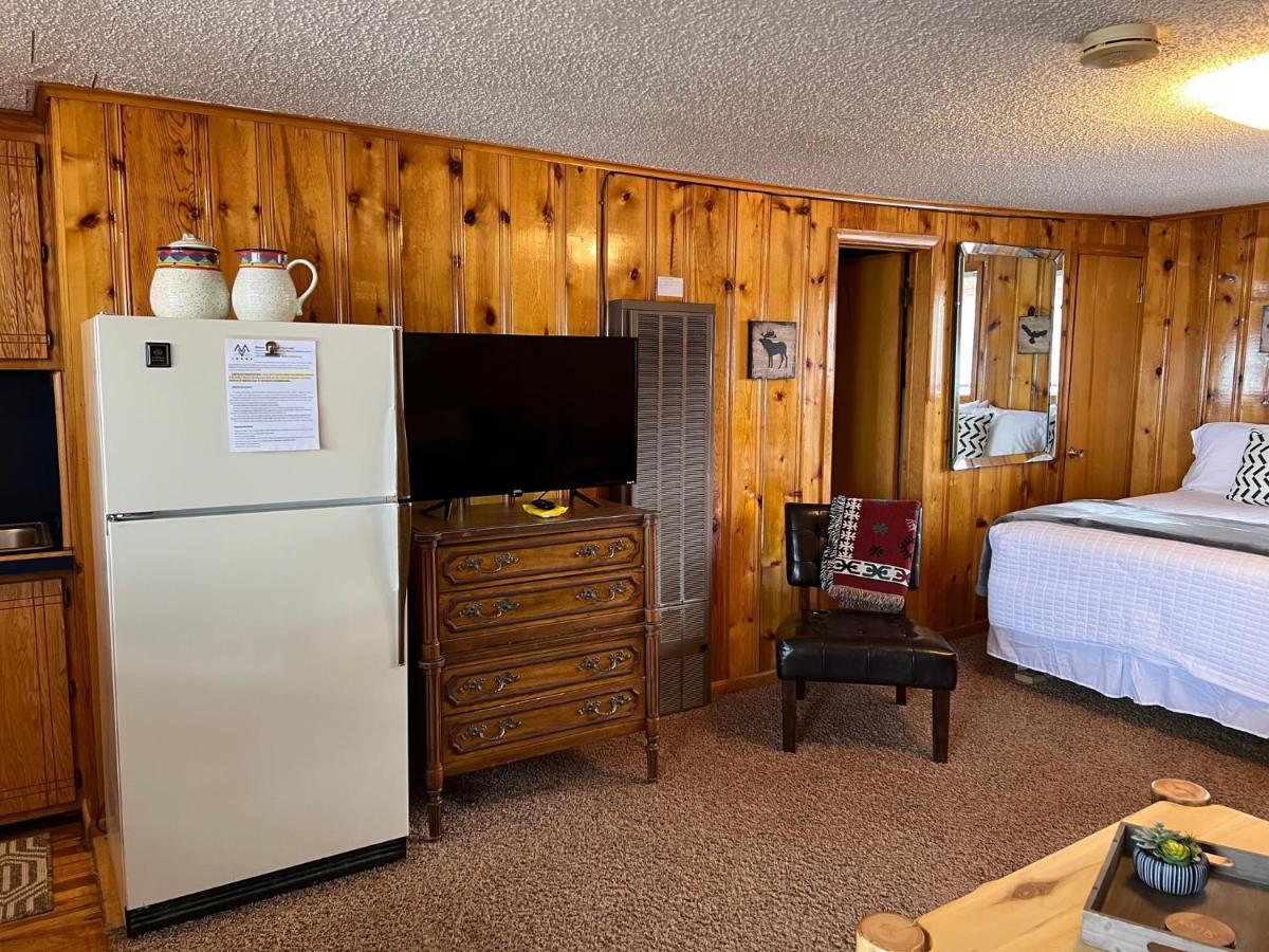 Mountain View Lodge เรดริเวอร์ ภายนอก รูปภาพ