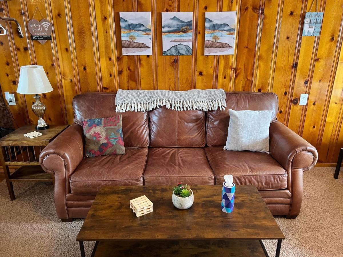 Mountain View Lodge เรดริเวอร์ ภายนอก รูปภาพ