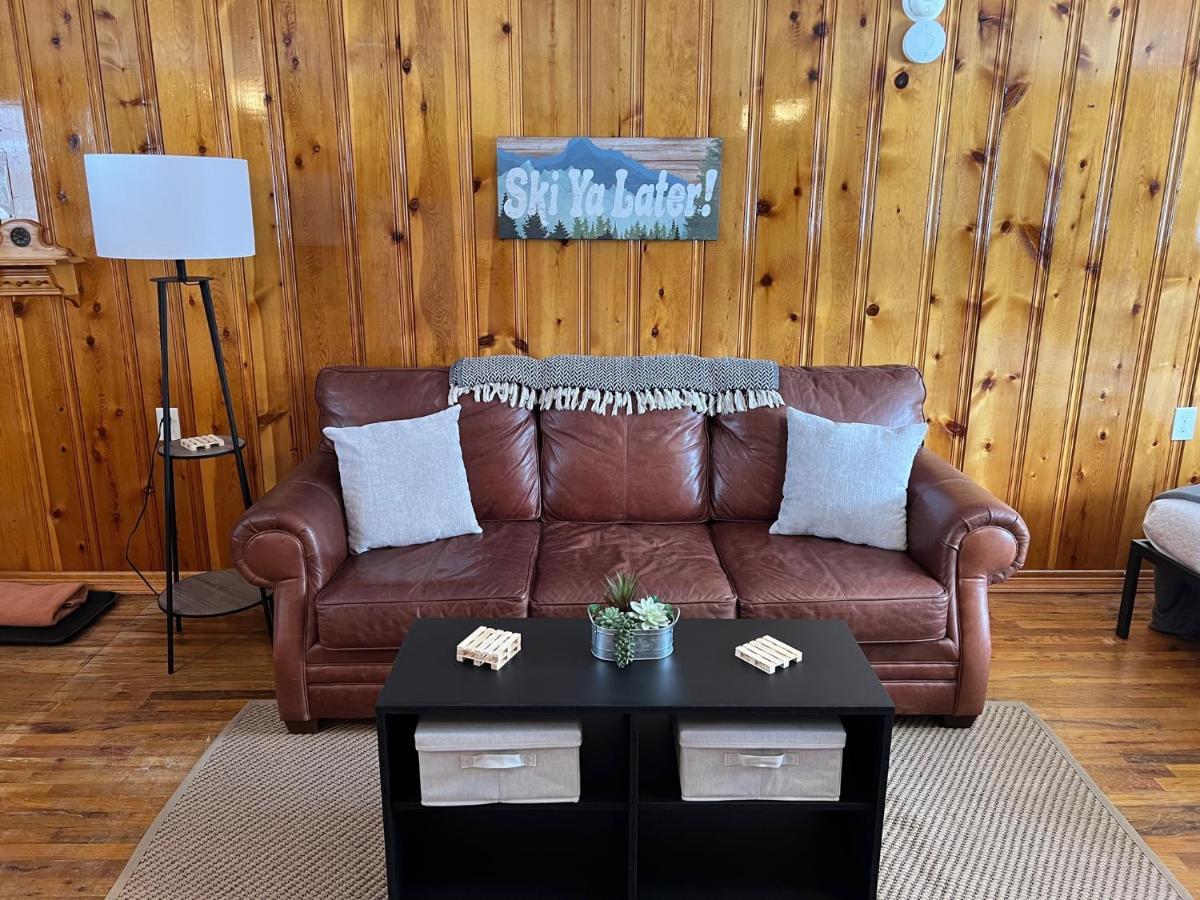 Mountain View Lodge เรดริเวอร์ ภายนอก รูปภาพ